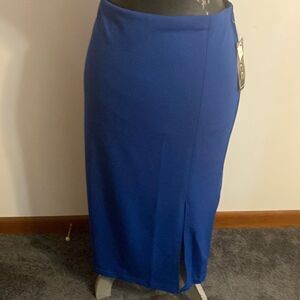 New York Clothing Company Blue skirt with front split, size Large